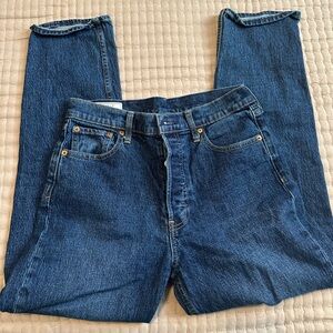 GAP Women's Straight Leg Blue Jeans